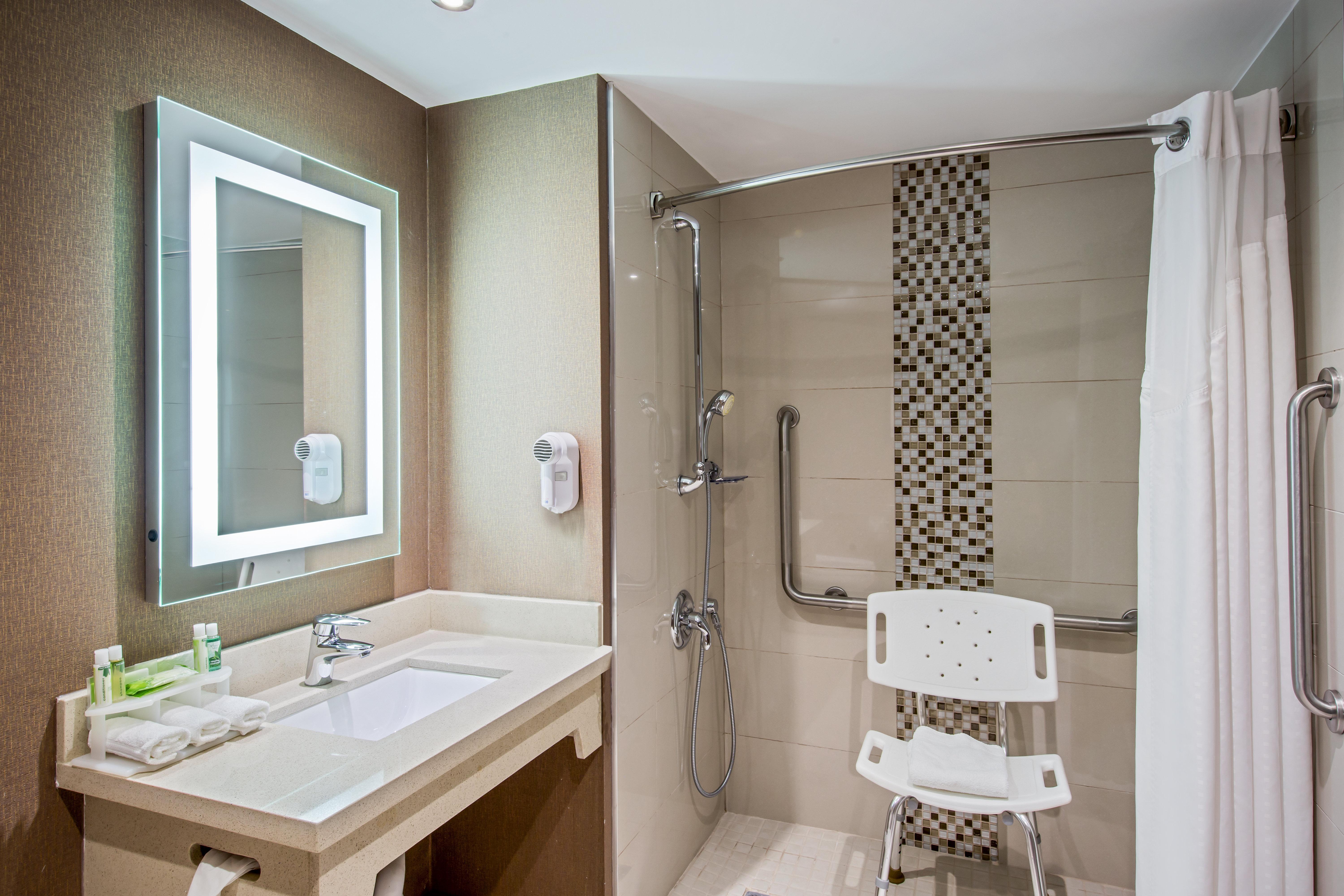 Quality Inn & Suites Regina Downtown Екстериор снимка