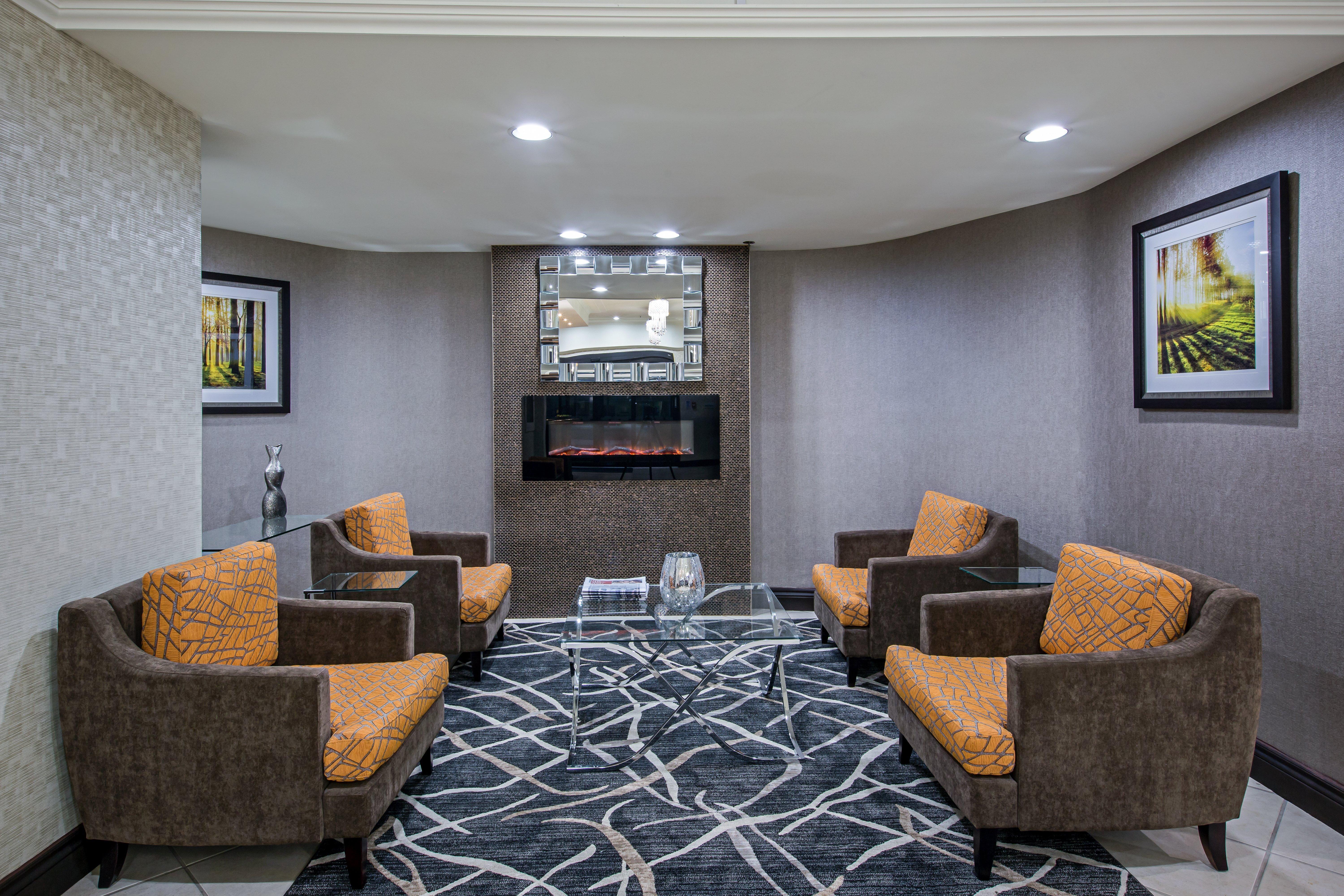 Quality Inn & Suites Regina Downtown Екстериор снимка