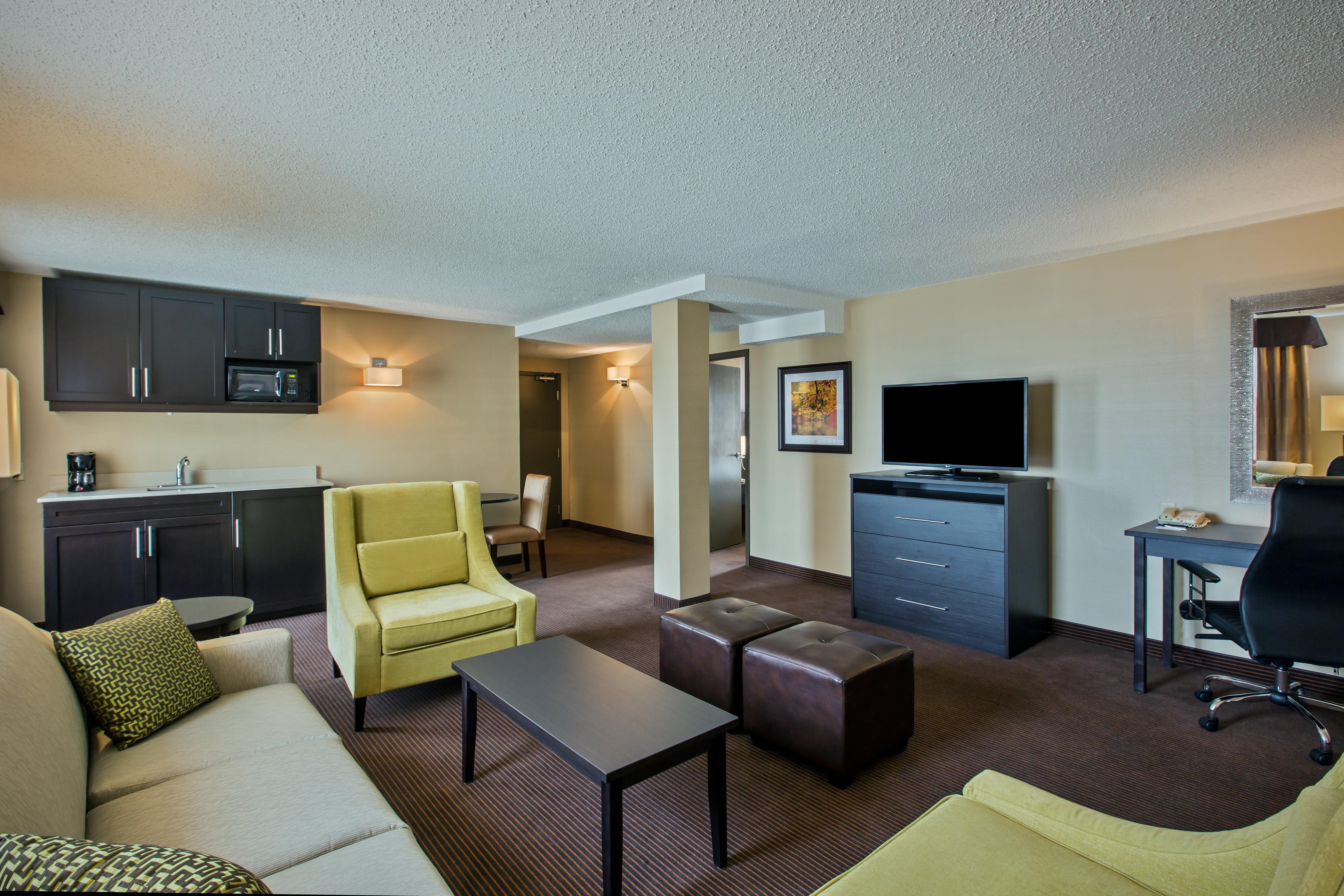 Quality Inn & Suites Regina Downtown Екстериор снимка